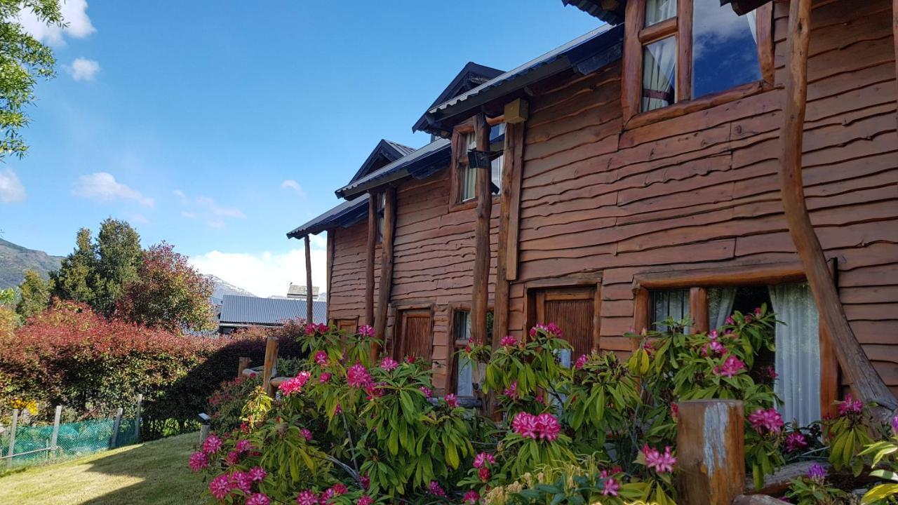 Los Condores Bariloche Esterno foto